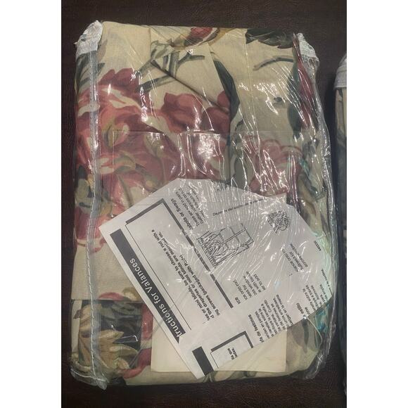 (2) Dan River Blouson Valance‎ Ophelia II Pattern - Picture 4 of 5